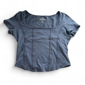 Hollister Women's Blue Top